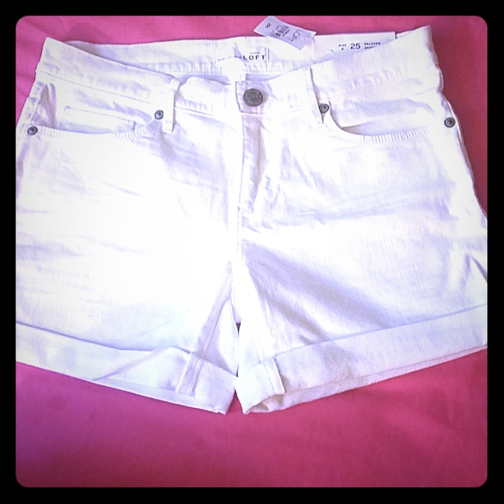 Loft Relaxed Skinny shorts